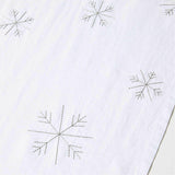 Silver Snowflake Embroidered Runner NO PUBLICAR.