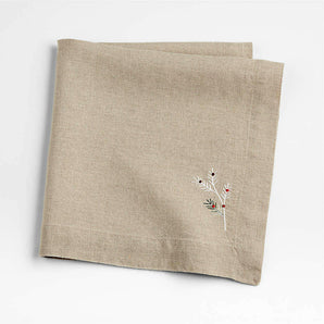 Natural Holly Sprig Embroidered Napkin NO PUBLICAR.