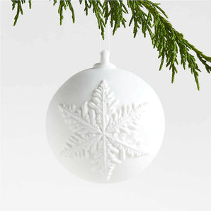 Porcelain Snowflake Ball Christmas Tree Ornament NO PUBLICAR.